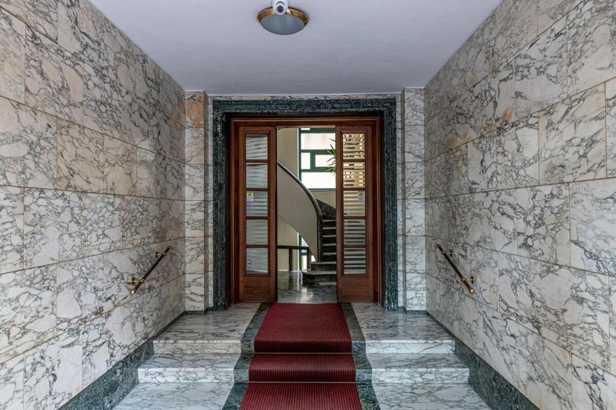 - 6 Posti Letto E 2 Bagni A 4 Fermate Dal Colosseo Rome